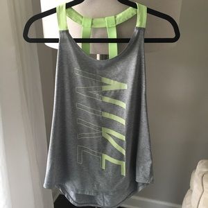 Nike workout top